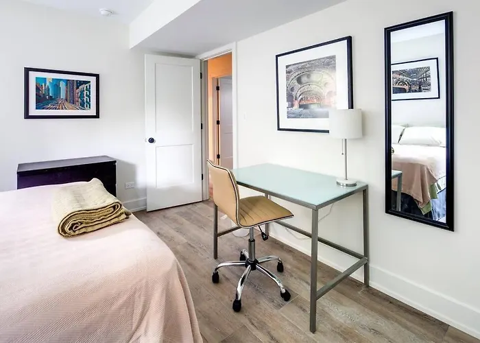 Stylish 2br Stunner In Unbeatable Location * Chicago